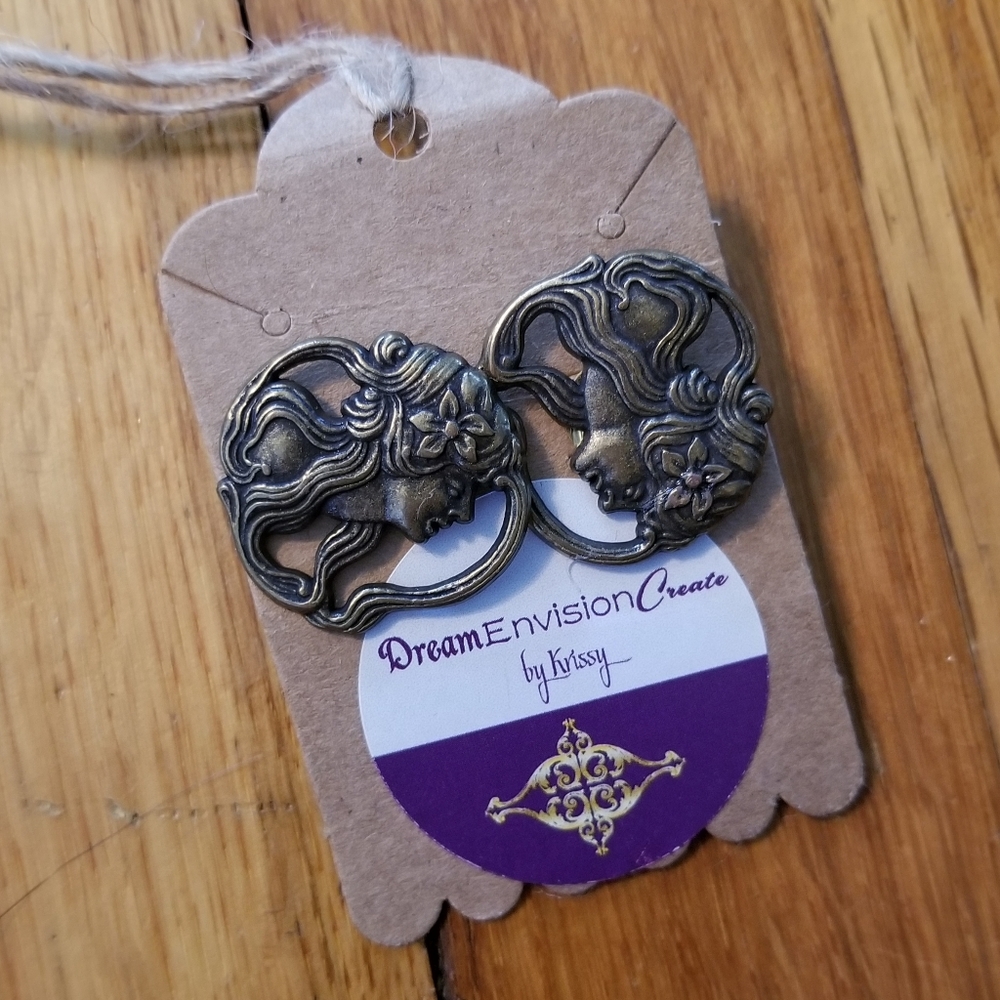 Goddess Earrings.